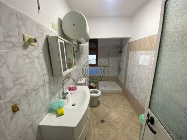 Durres, jepet me qera apartament 1+1, Kati 2, 55 m² 250 € (Lagjia 18)