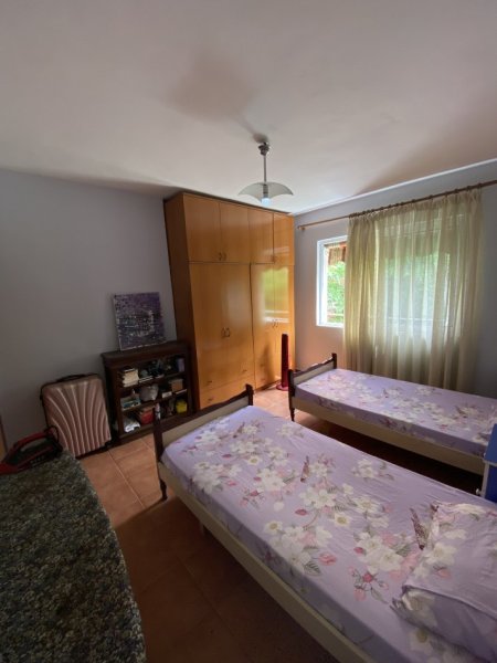 Tirane, ndarje qeraje me vajze apartament 1+1+Ballkon, Kati 5, 400 € (Mine Peza)