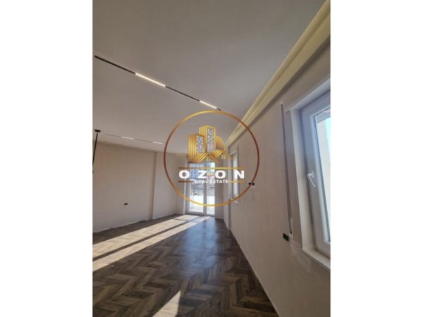 Apartament 2+1+2 me qera i përshtatshëm për biznes tek Rruga e Durrësit, shumë pranë Qendres!