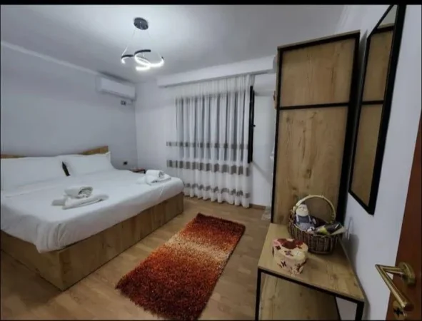 Tirane, jepet me qera apartament 2+1, Kati 3, 77 m² 600 € (STACIONI TRENIT)