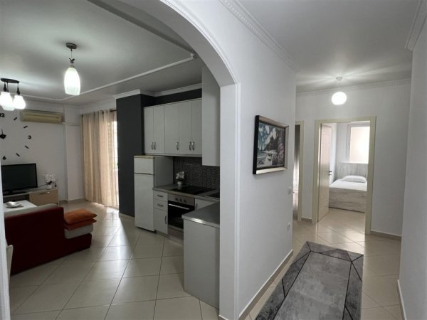 Tirane, jepet me qera apartament 2+1+Ballkon, Kati 2, 90 m² 500 € (selite)