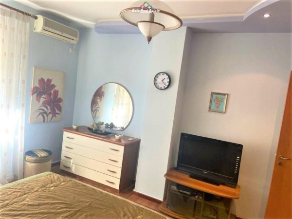 Tirane, jepet me qera apartament 2+1, Kati 3, 110 m² 750 € (rruga e elbasanit)