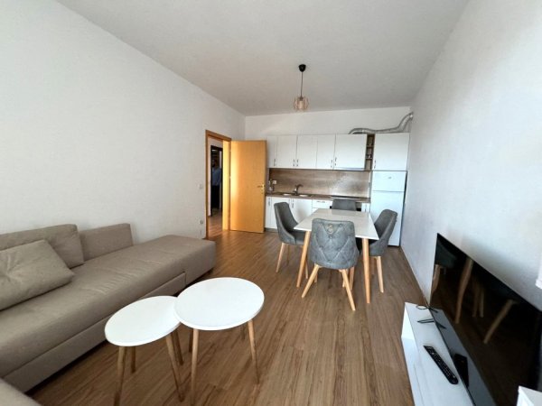 Tirane, shitet apartament 1+1, , 70 m² 89,000 € (prane Fabrikes se Miellit)