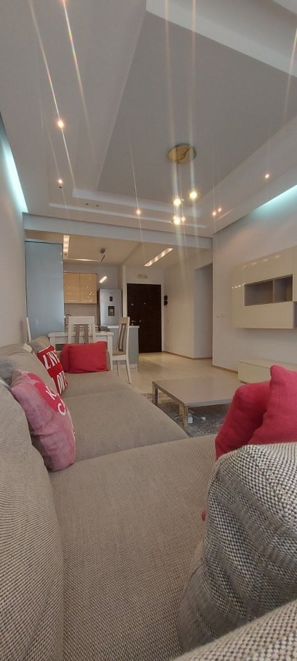 Tirane, jepet me qera apartament 2+1+Ballkon, Kati 7, 107 m² 500 € (Mikel Maruli Astir)