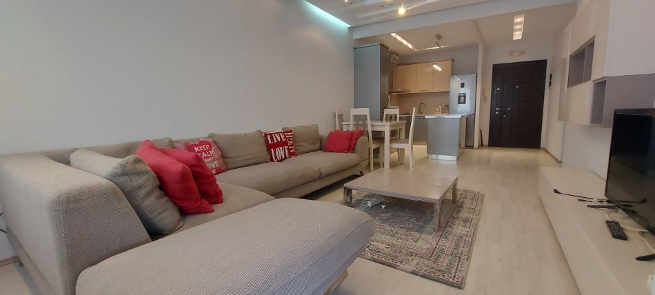 Tirane, jepet me qera apartament 2+1+Ballkon, Kati 7, 107 m² 500 € (Mikel Maruli Astir)