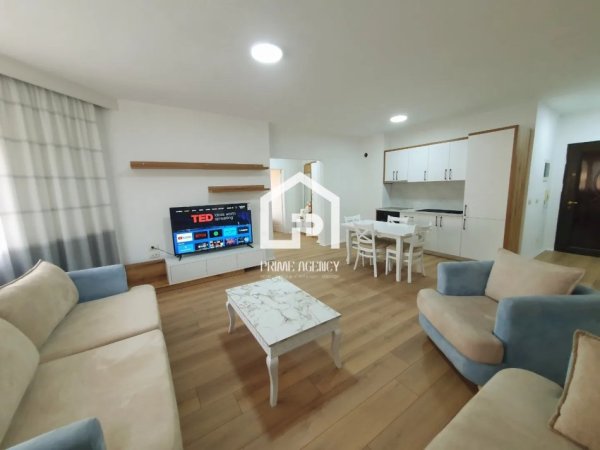 Pogradec, shitet apartament 2+1+Ballkon, Kati 3, 105 m² 110,000 € (pogradec)