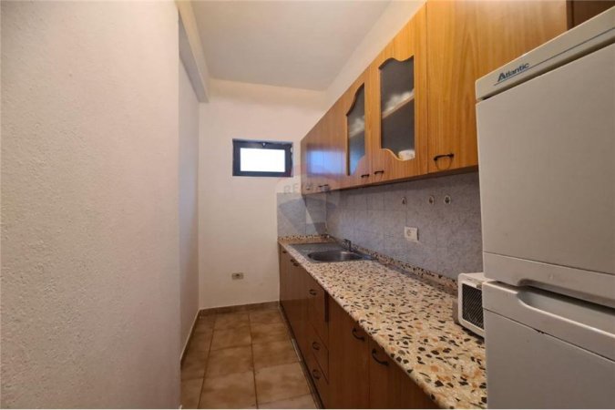 Tirane, shitet garsonier , Kati 3, 44 m² 65,000 € (Rruga Ndre Mjeda - Rruga e Kavajës - Globe)