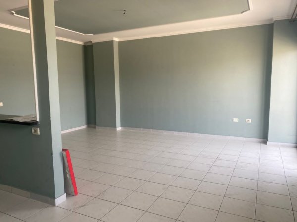 Tirane, shitet apartament 2+1, Kati 9, 109 m² 75,000 € (Vore)