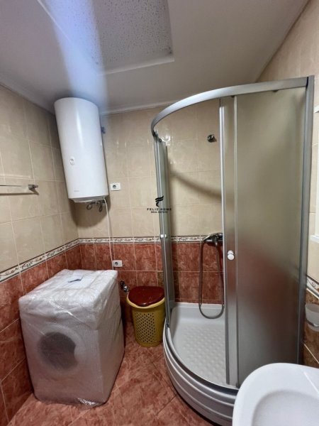 Tirane, jepet me qera apartament 2+1, Kati 3, 100 m² 650 € (KOMUNA E PARISIT)