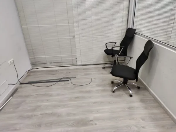 Tirane, shitet ambjent biznesi , Kati 1, 108 m² 324,000 € (Komuna e Parisit)