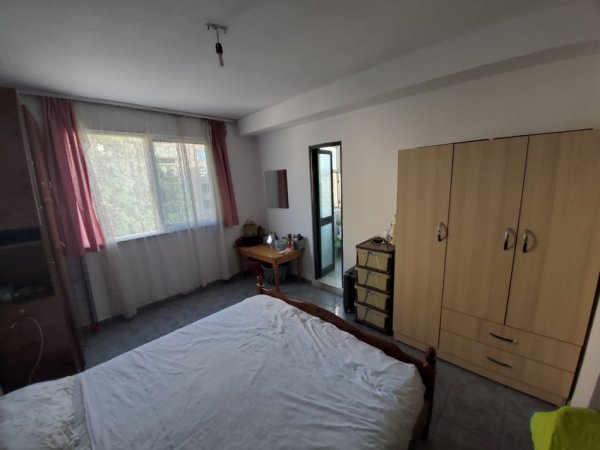 Tirane, jepet me qera apartament 1+1, Kati 5, 50 m² 350 € 