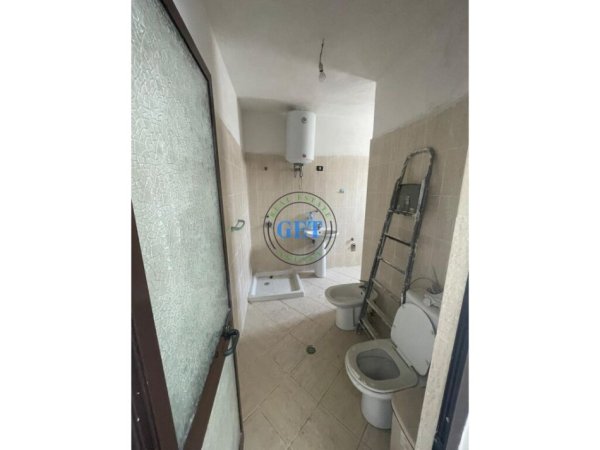 Durres, shitet apartament 1+1, Kati 6, 146 m² 80,000 € (Plazh Hekurudha)