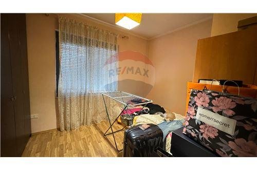 Tirane, shitet apartament 3+1, Kati 21, 157 m² 349,000 € (Qender - Qendër, Albania)