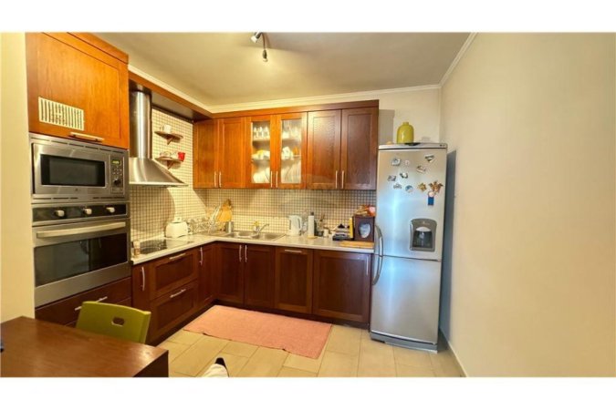 Tirane, shitet 3+1, , 157 m² 349,000 € (Apartament 3+1 per shitje ne Qender!)