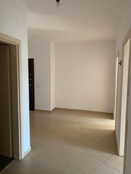 Tirane, jepet me qera apartament 2+1+Ballkon, Kati 3, 110 m² 450 € (Loni Ligori Astir)