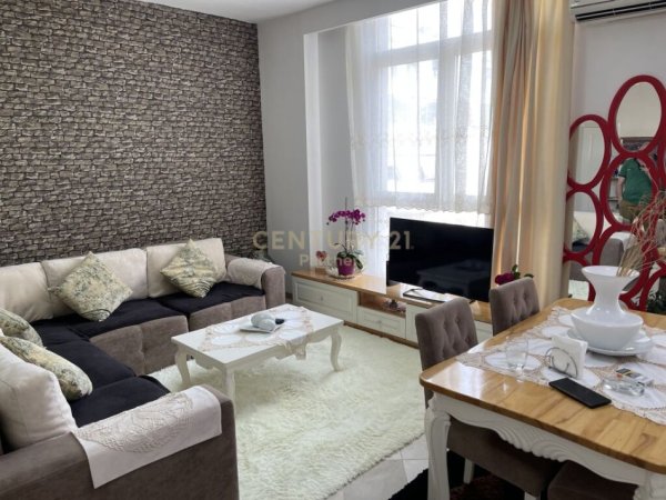 Tirane, shes apartament 1+1+Ballkon, Kati 6, 87 m² 230,000 € (Kompleksi Delijorgji partners93068)