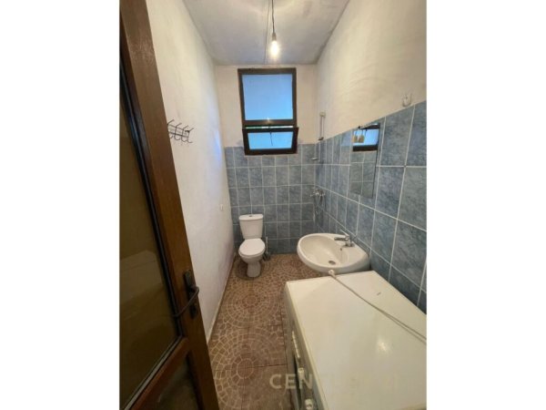 Tirane, jepet me qera apartament 1+1, Kati 2, 78 m² 350 € (porcelan)