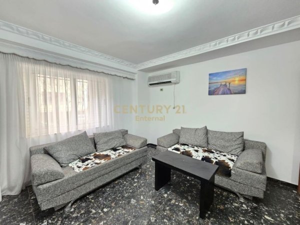 Tirane, jepet me qera apartament 1+1, Kati 2, 73 m² 550 € (sheshi wilson)