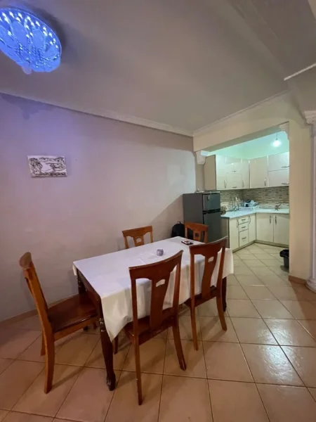 Tirane, jepet me qera apartament 2+1, Kati 6, 100 m² 500 € (PERBALL DELIJORGJIT)