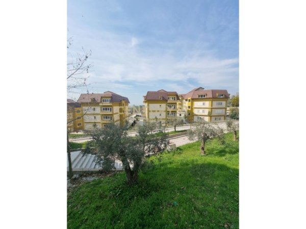 Tirane, shitet apartament 1+1, Kati 2, 79 m² 110,600 € (lakeland rezidence farke)