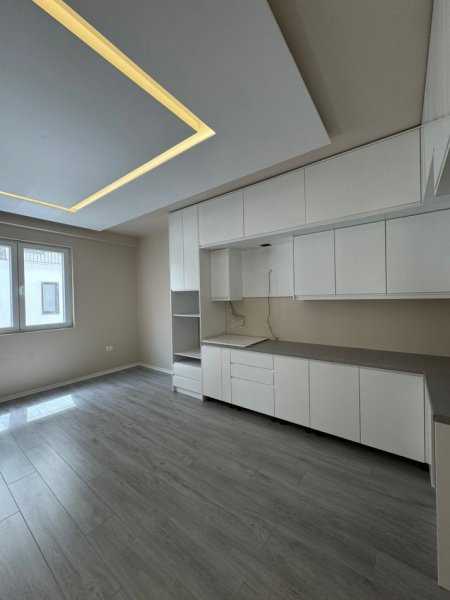 Tirane, shitet 3+1, Kati 4, 133 m² 170,000 € (Kompleksi Grand Gallery , Yzberisht)