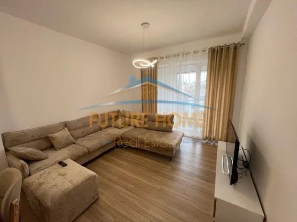 Tirane, shitet apartament 2+1+Ballkon, Kati 4, 97 m² 168000 € (Jordan misja)
