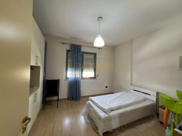 Tirane, shitet apartament 2+1, Kati 2, 122 m²  335,000 € (RRUGA E KOSOVAREVE)