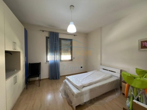 Tirane, shitet apartament 2+1, Kati 2, 122 m²  335,000 € (RRUGA E KOSOVAREVE)