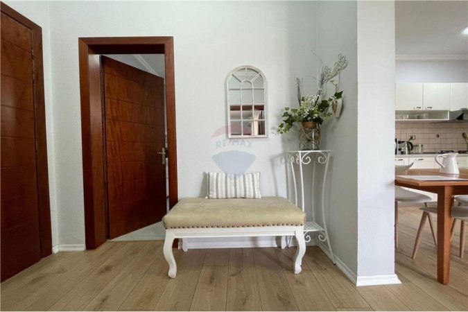 Tirane, apartament , Kati 2, 80 m² 550 € 