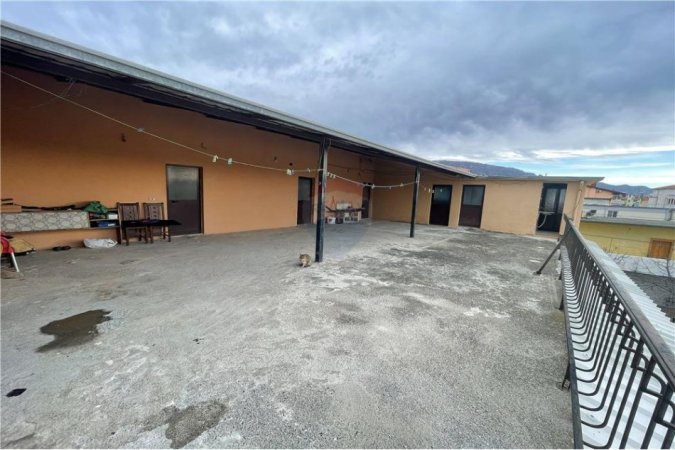 Shqiperi, shitet 5+1+Aneks+Ballkon, Kati 3, 294 m² 120,000 € (Velipoje)