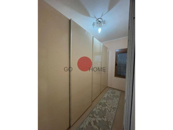 Tirane, shitet Vile 3 Katshe, , 500 m² 230,000 € (kamez)