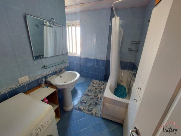 Shitet apartament 2+1 tek Vizion Plus ne Don Bosko.