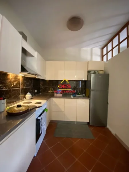 Vlore, shitet apartament 3+1, Kati 1, 108 m² 90,000 € (Rruga Ali Demi,Vlore)