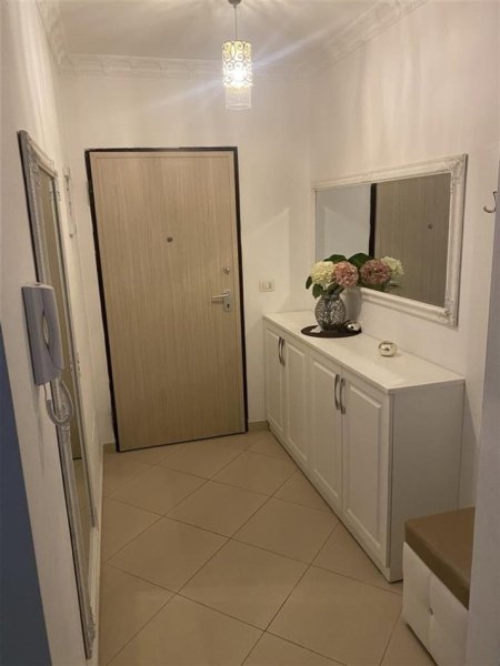 Tirane, jepet me qera apartament 2+1+Ballkon, Kati 7, 105 m² 600 € (rruga Teodor Keko)