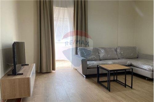 Tirane, shitet apartament 1+1, Kati 4, 68 m² 85,000 € (Rruga Kongresi i Manastirit - Porcelan - Oxhaku, Albania)