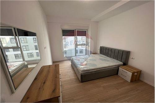 Tirane, shitet 2+1, Kati 4, 96 m² 175,000 € (Rruga jordan misja - Don Bosko)