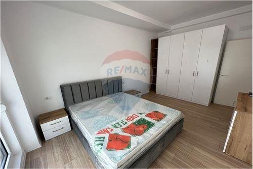 Tirane, shitet 2+1, Kati 4, 96 m² 175,000 € (Rruga jordan misja - Don Bosko)