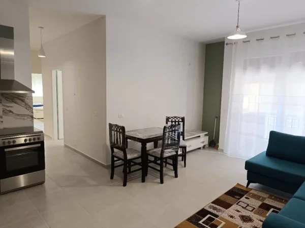 Tirane, jap me qera apartament 2+1+Aneks+Ballkon, Kati 2, 103 m² 550 € 