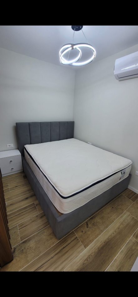 Tirane, jepet me qera garsonier 1+1+Ballkon, Kati 1, 40 m² 450 € (Vasil Shanto)