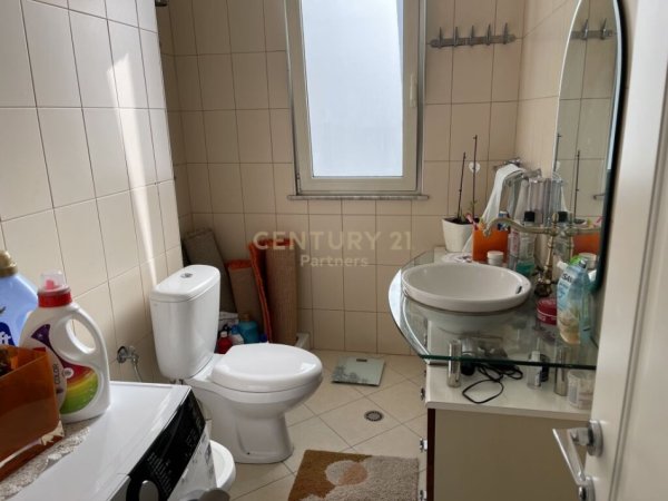 Tirane, shitet apartament 2+1+Ballkon, Kati 6, 87 m² 230,000 € (Kompleksi Delijorgji)