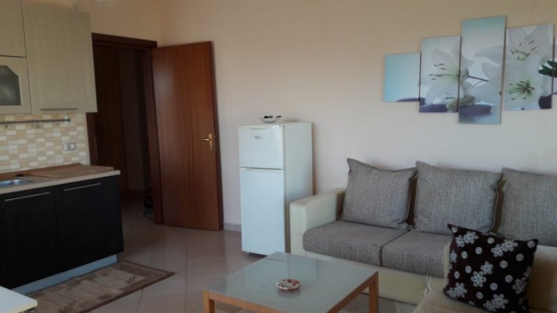 Tirane, shitet apartament 2+1, Kati 3, 123 m² 110,000 € (Golem)