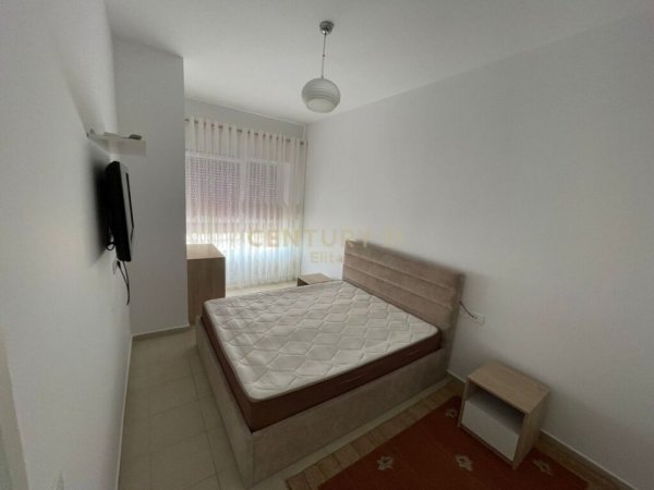 Tirane, jepet me qera apartament 1+1, Kati 3, 68 m² 400 € (Ali Demi)