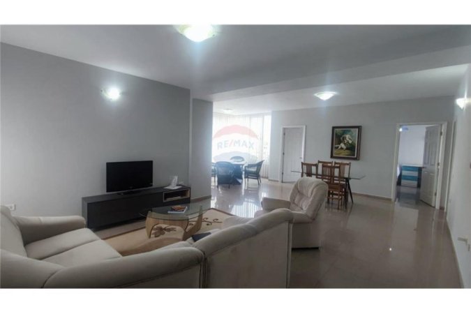 Tirane, shes apartament 3+1+Ballkon, Kati 8, 138 m² 264,000 € (Apartament 3+1+2 ne shitje Shkolla Baletit)