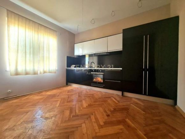 Tirane, shitet apartament 2+1+A Kati 5, 68 m² 99.000 Euro (Durresit)