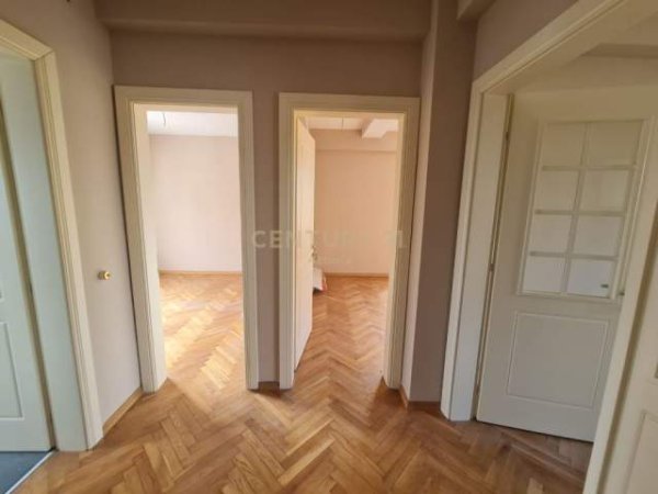Tirane, shitet apartament 2+1+A Kati 5, 68 m² 99.000 Euro (Durresit)