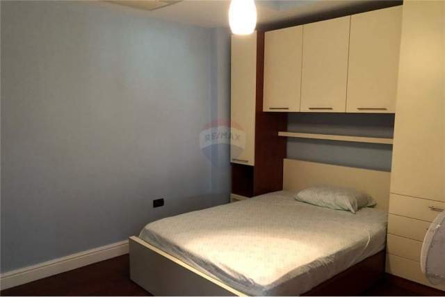 Tirane, jap me qera apartament 3+1 Kati 8, 160 m² 1.500 Euro (rruga qemal stafa)