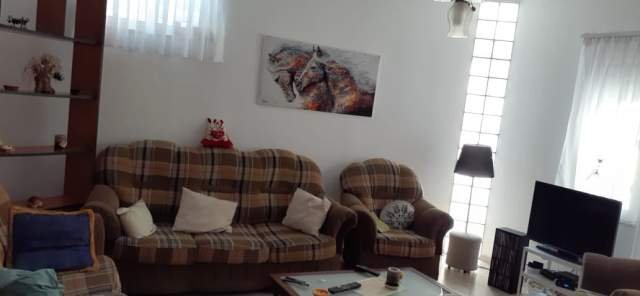 Tirane, jepet me qera apartament 1+1 Kati 1,  (Rruga Rrapo Hekali)