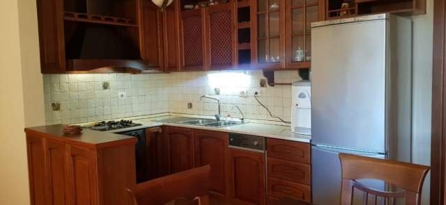 Tirane, jepet me qera apartament 3+1+BLK Kati 7, 120 m² 600 Euro (rr Elbasanit)