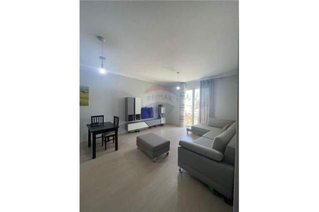 Tirane, jepet me qera apartament 2+1 Kati 0, 100 m² 500 Euro (rruga elbasanit)