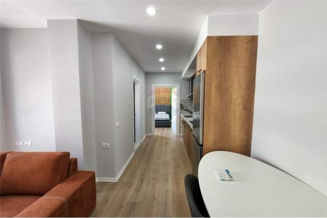 Tirane, jepet me qera apartament 1+1 Kati 3, 55 m² 400 Euro (21 dhjetori)